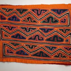 Mola 13 - Motifs géométriques