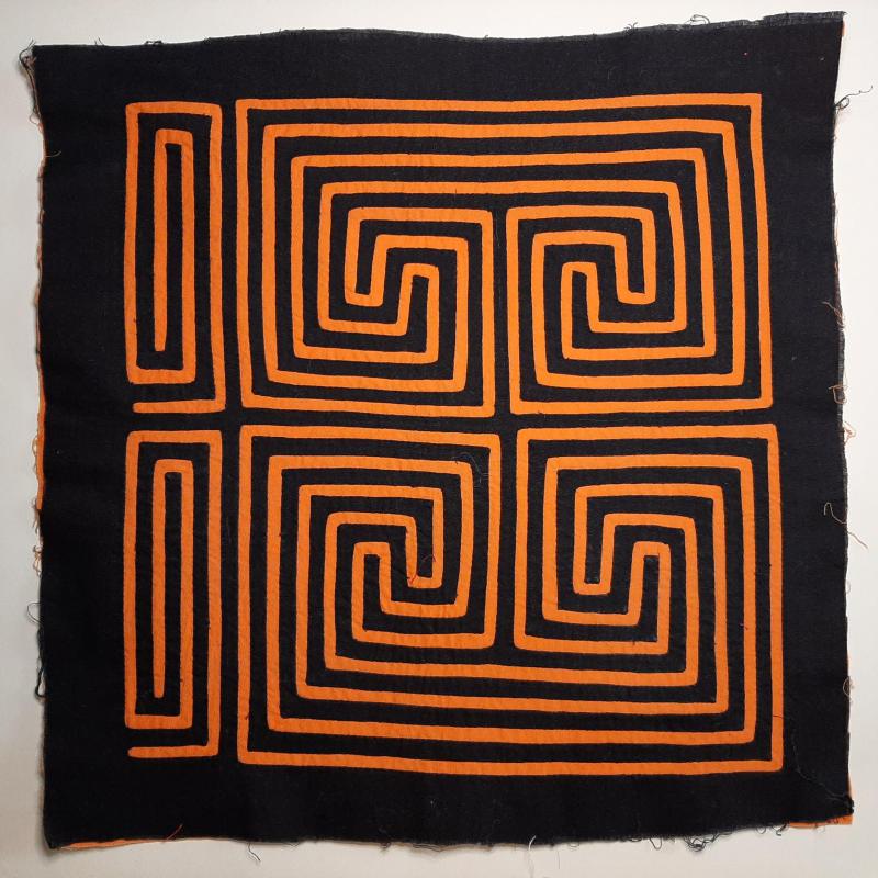 Mola 23 - Motifs géométriques