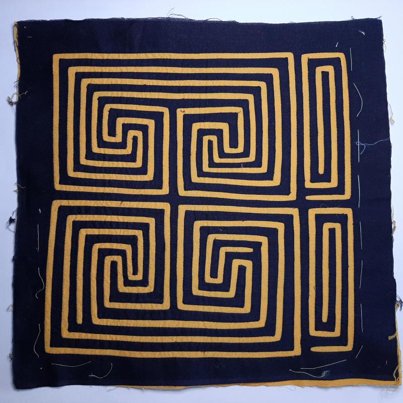 Mola 24 - Motifs géométriques