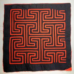 Mola 25 - Motifs géométriques